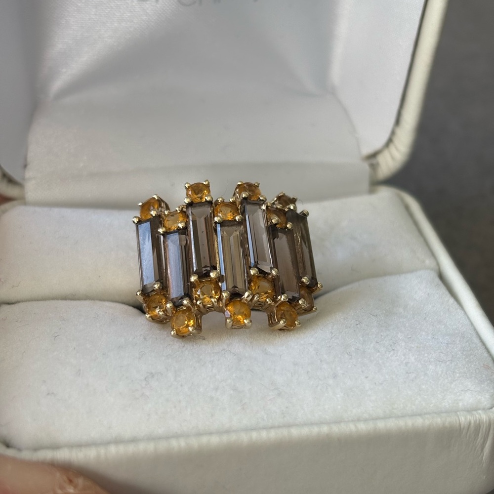 Elegant 10k Gold Smokey Quartz and Citrine Accents - Picture 6 of 8
